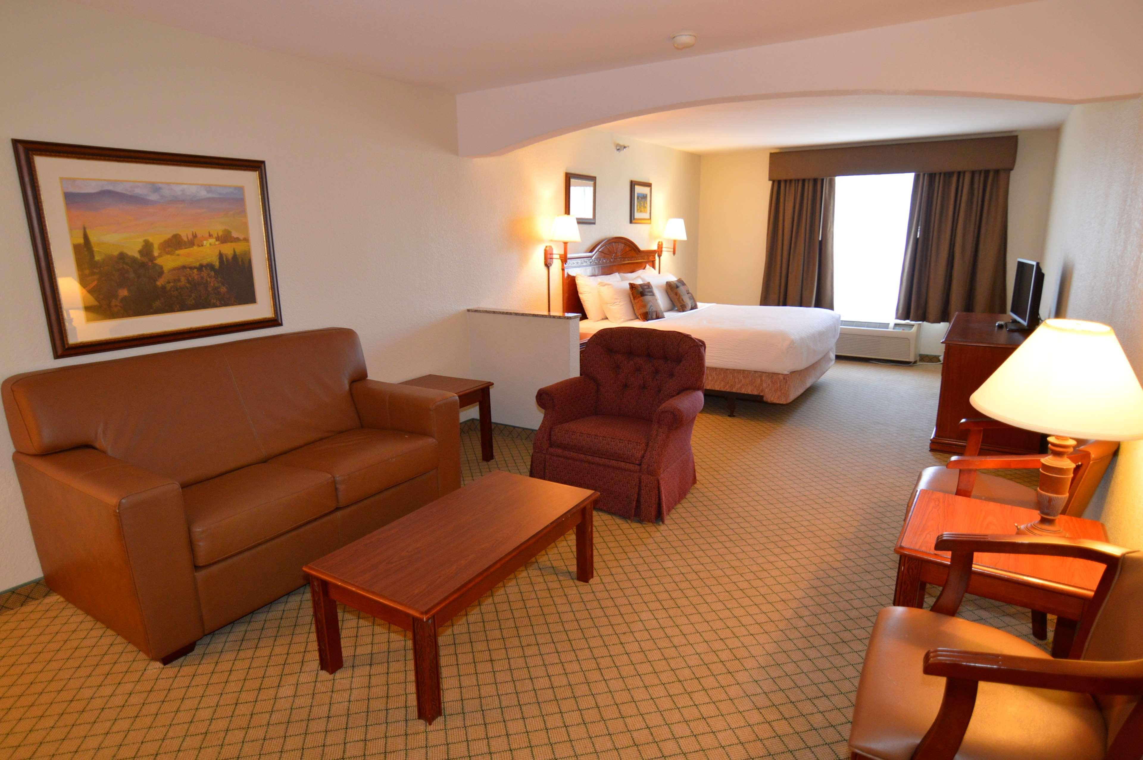 Crown Pointe Lodge; Bw Signature Collection Hotel Farmington