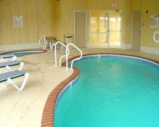 Crown Pointe Lodge; Bw Signature Collection Hotel