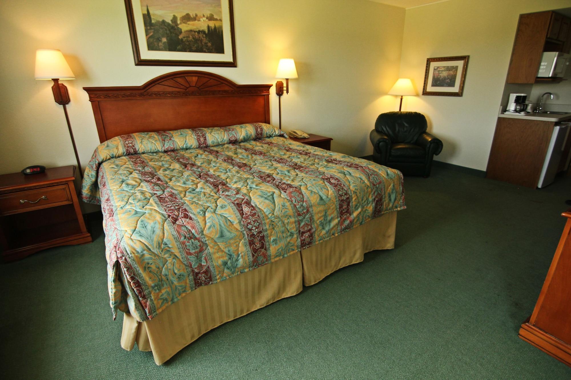 Crown Pointe Lodge; Bw Signature Collection Hotel